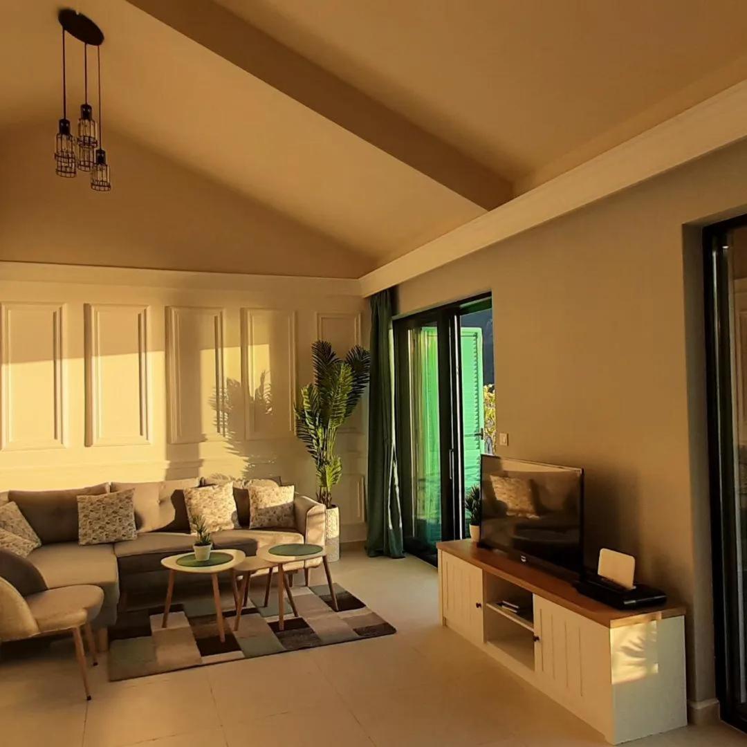 Apartments Boka Blue Dobrota Kotor Luaran gambar
