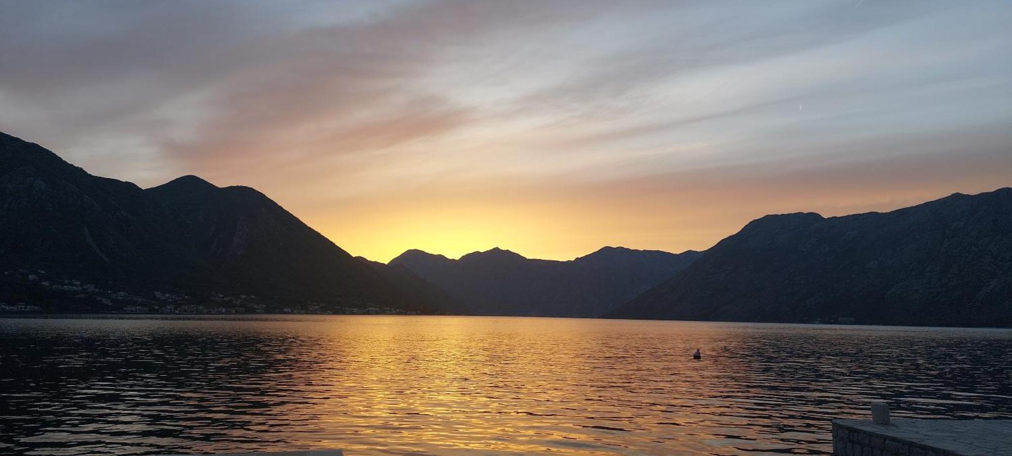 Apartments Boka Blue Dobrota Kotor Luaran gambar