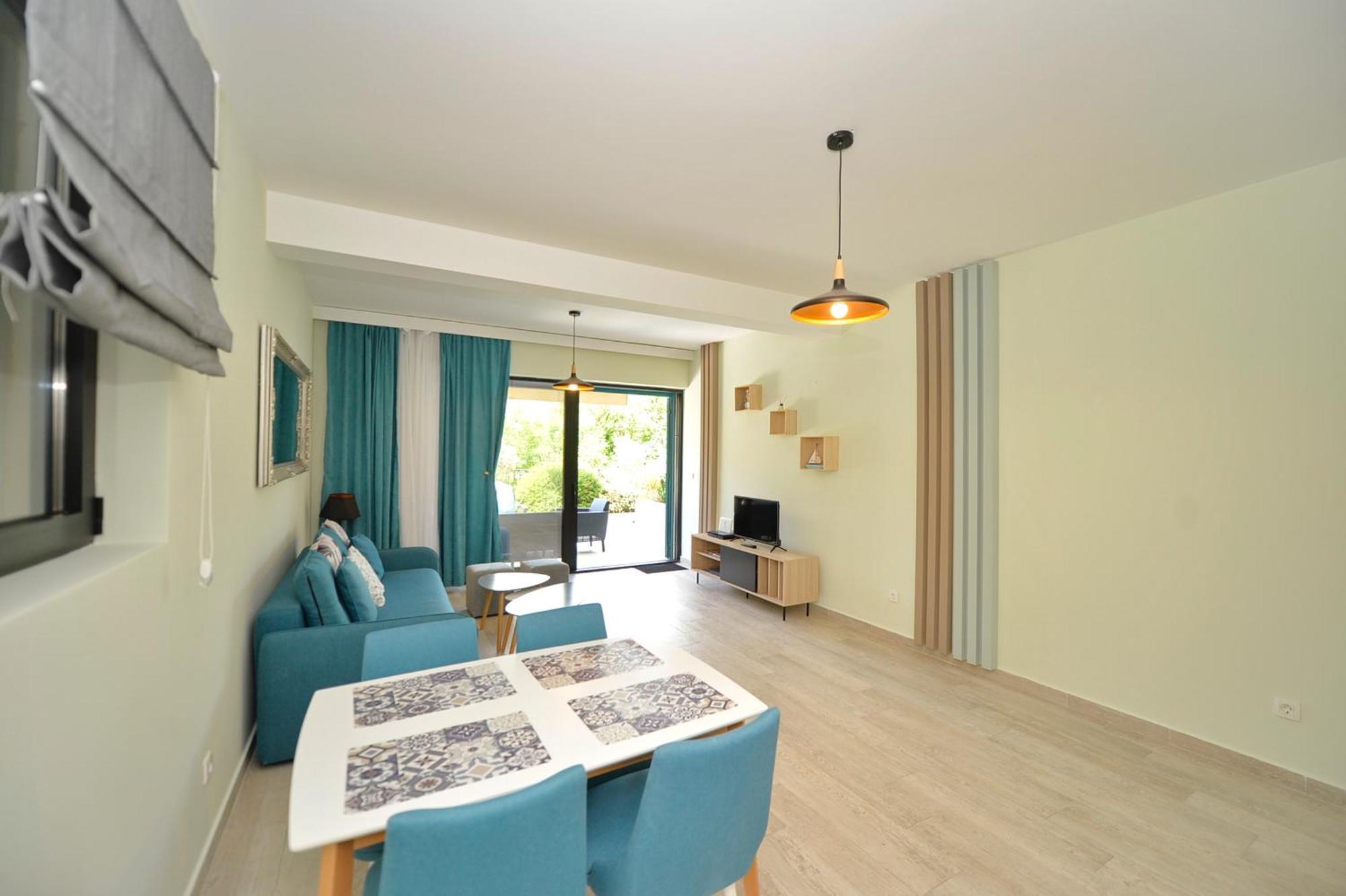 Apartments Boka Blue Dobrota Kotor Luaran gambar