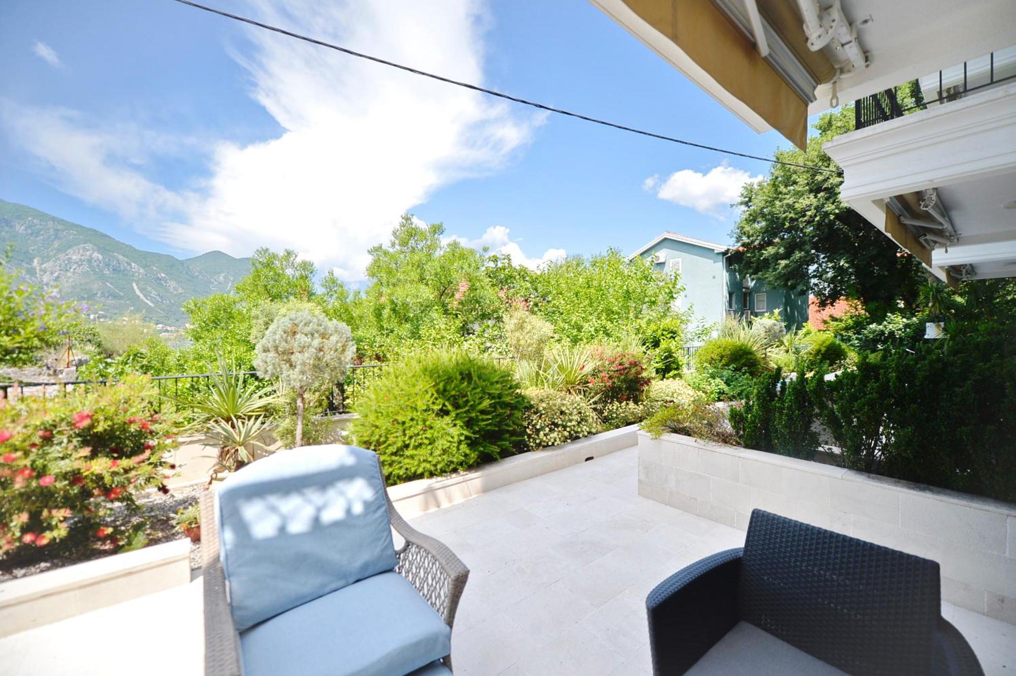 Apartments Boka Blue Dobrota Kotor Luaran gambar
