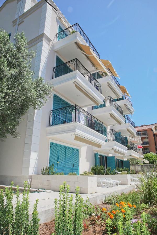 Apartments Boka Blue Dobrota Kotor Luaran gambar