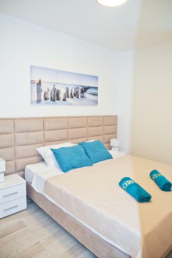 Apartments Boka Blue Dobrota Kotor Luaran gambar