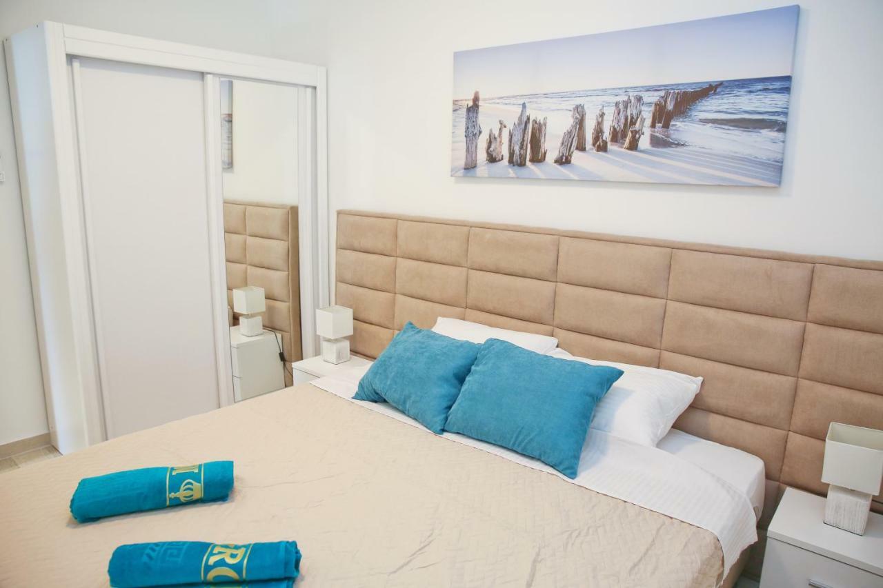 Apartments Boka Blue Dobrota Kotor Luaran gambar