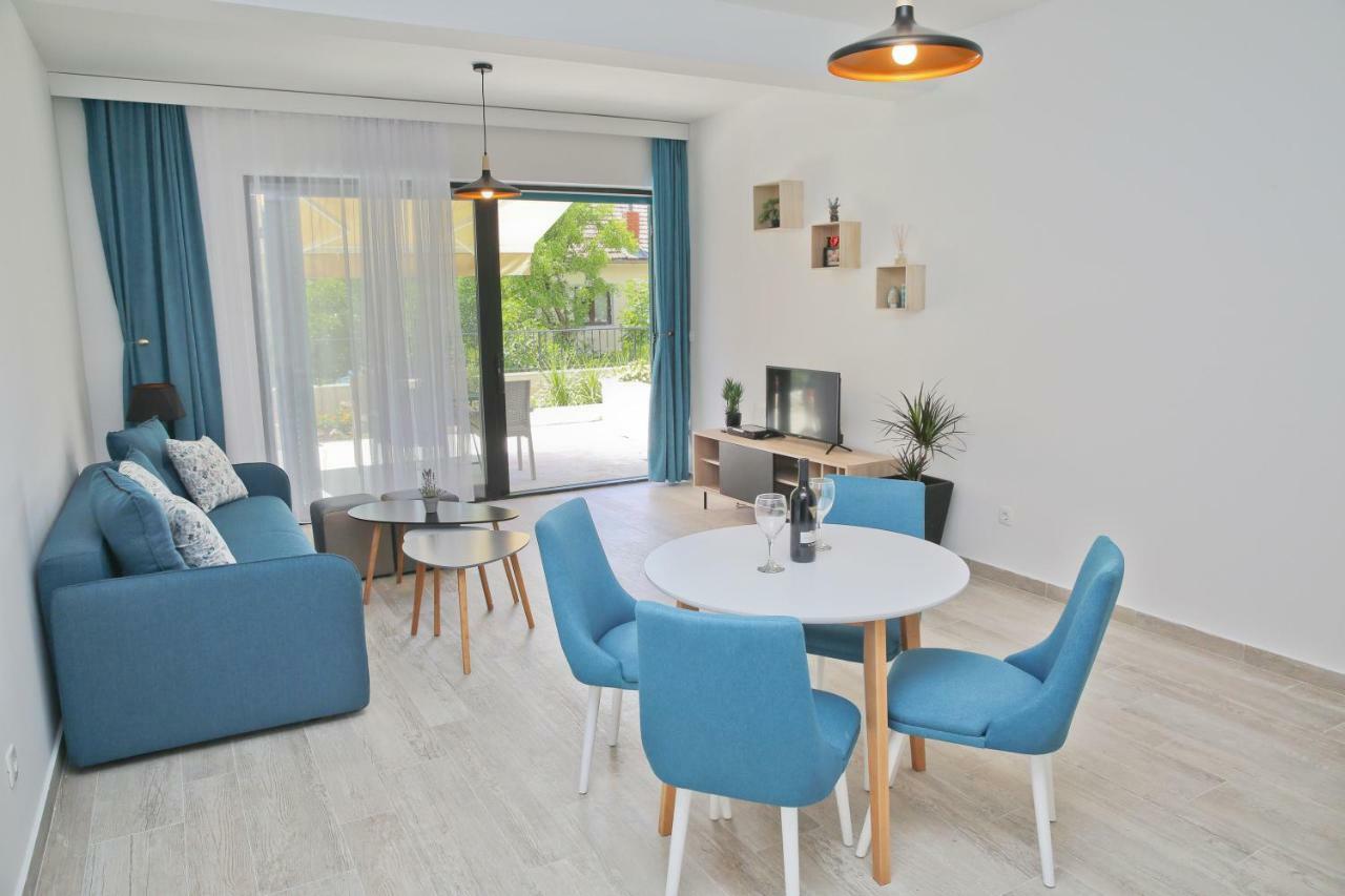 Apartments Boka Blue Dobrota Kotor Luaran gambar