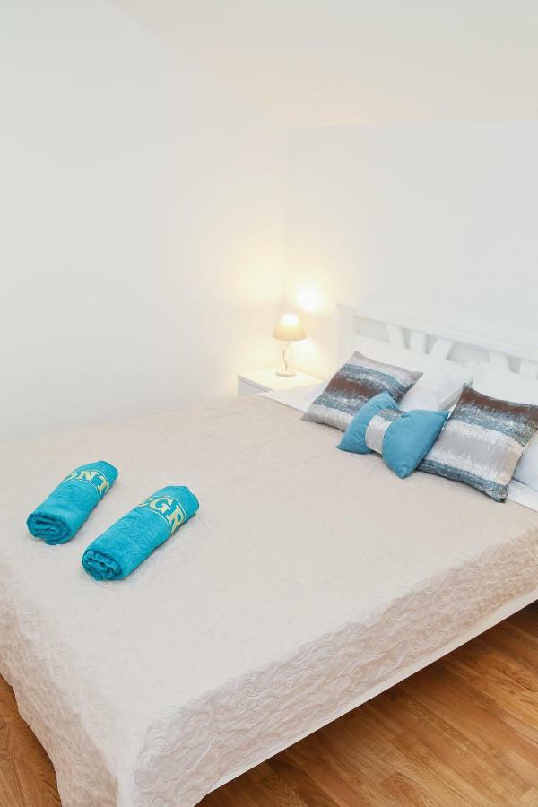 Apartments Boka Blue Dobrota Kotor Luaran gambar